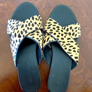 Beautifully only worn once jenni kayne leopard print pony slides in size 38